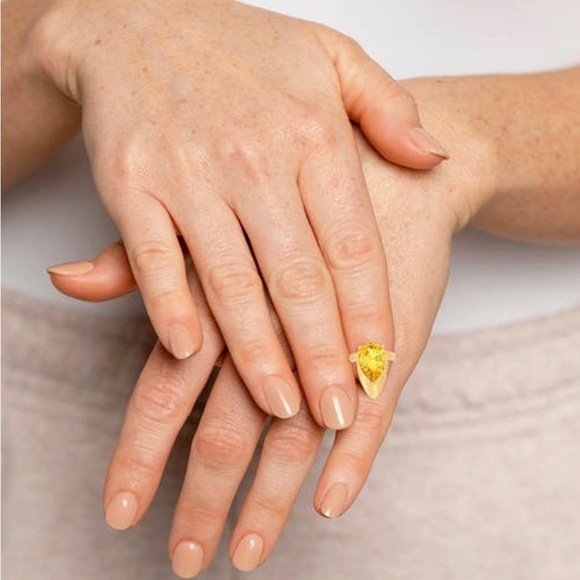 - Kurt Geiger London Crystal Nail Ring in Yellow. - Picture 5 of 7